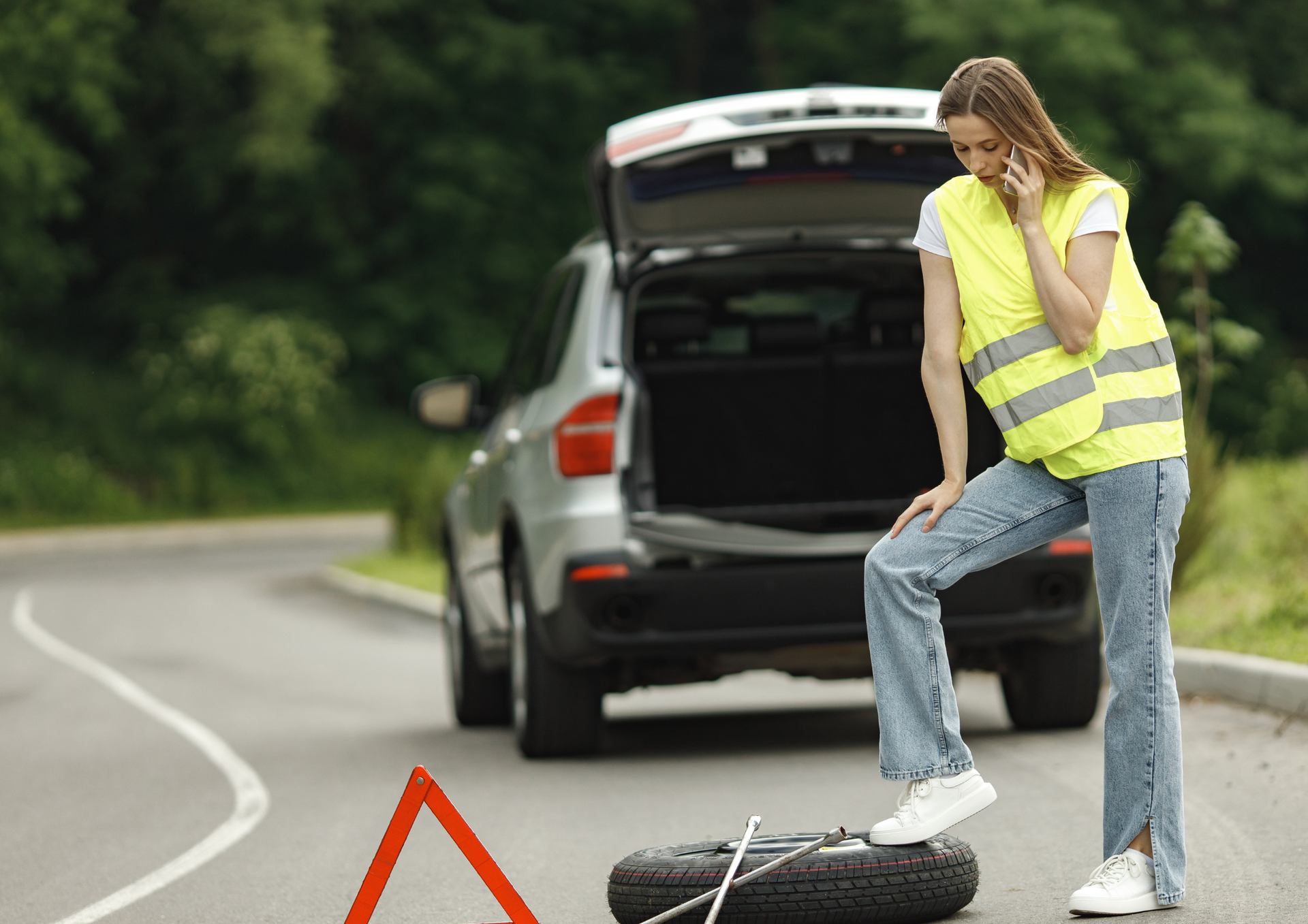 How Fast Car Recovery Reduces Roadside Safety Risks